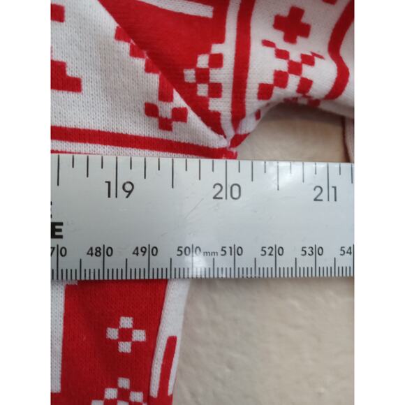 Mad Engine Red White Reindeer Wreath Sweatshirt M - Picture 7 of 9